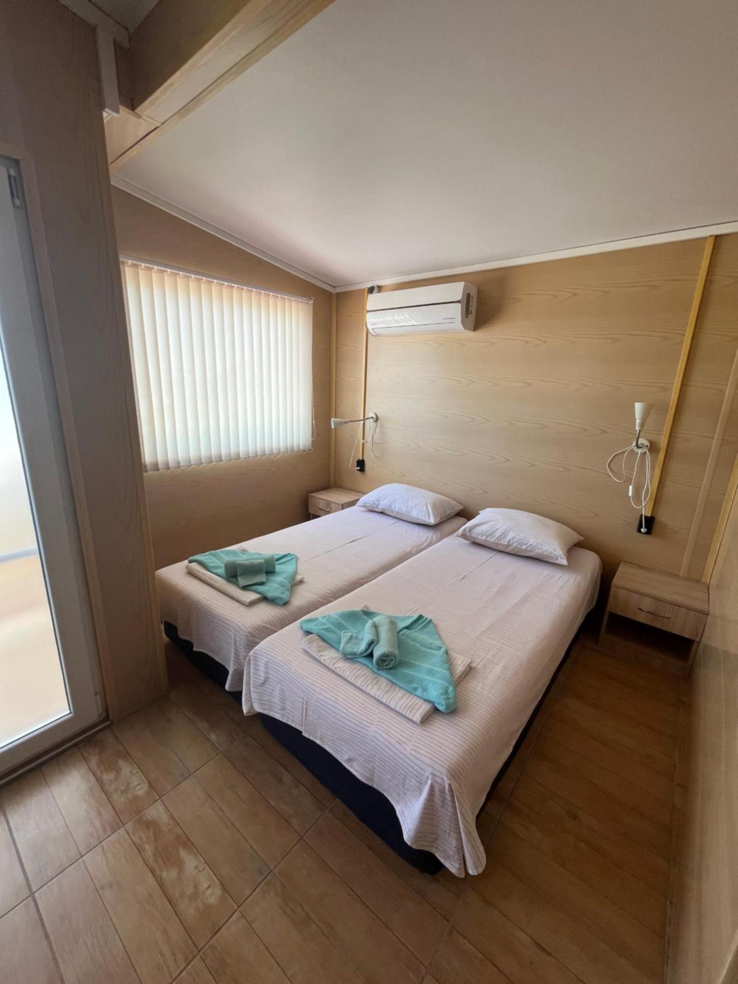 Family Hotel Globus Golden Sands Eksteriør billede