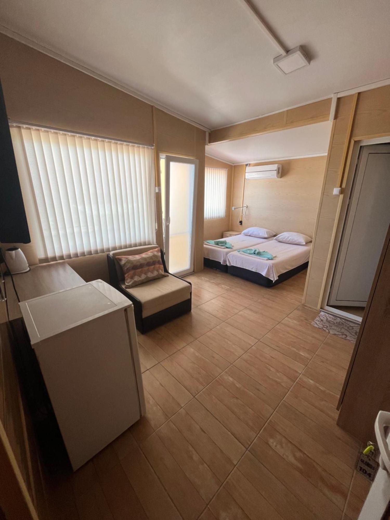 Family Hotel Globus Golden Sands Eksteriør billede