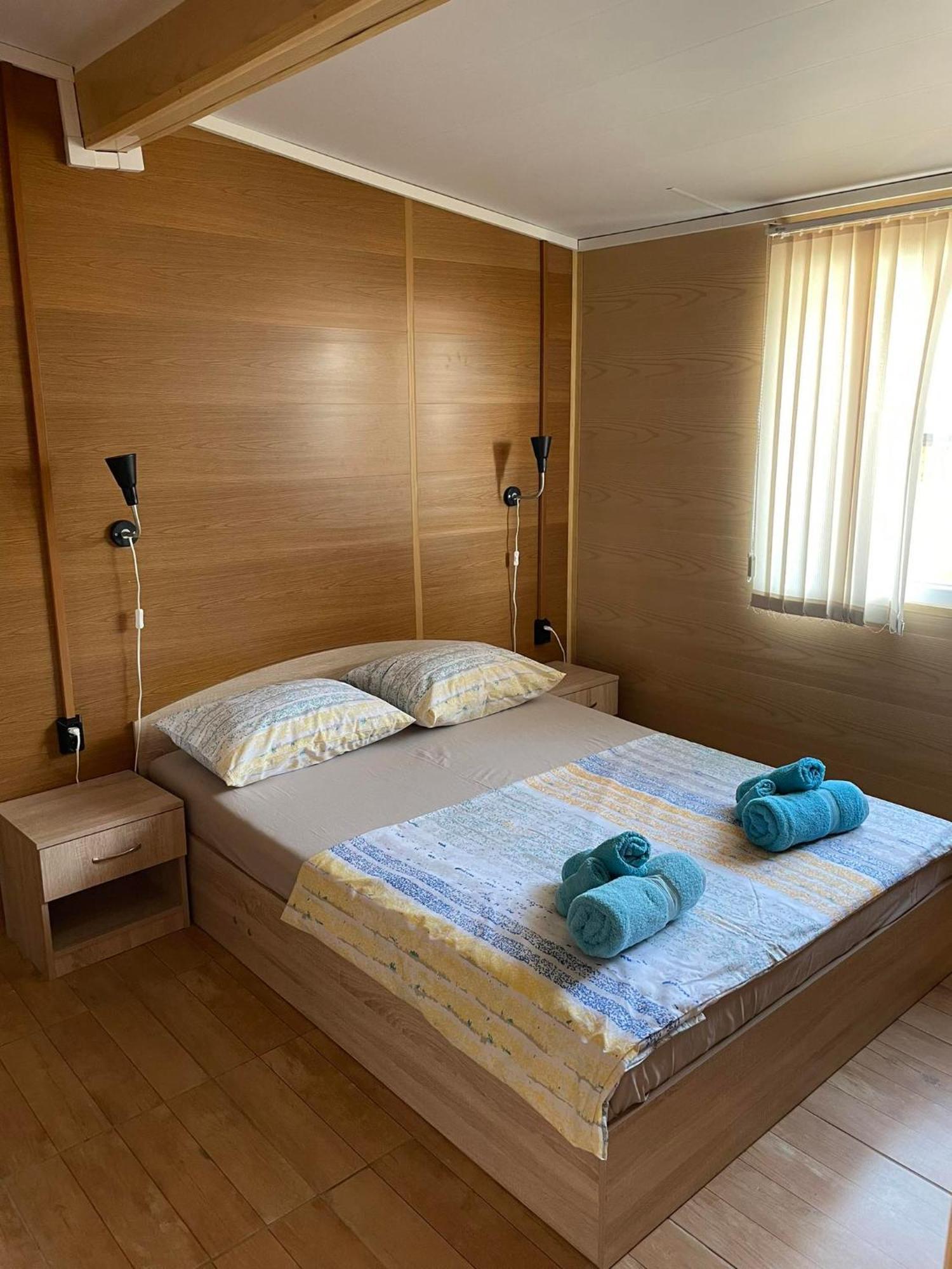 Family Hotel Globus Golden Sands Eksteriør billede